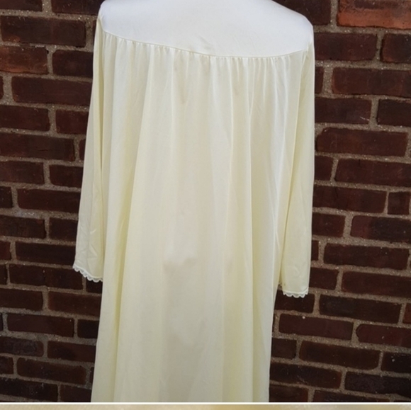 Vintage Vassarrette Eggshell duster / Nightgown L - Picture 9 of 12
